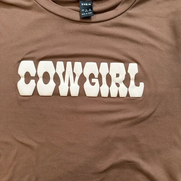 cropped brown cowgirl shirt with short sleeve - Picture 2 of 4